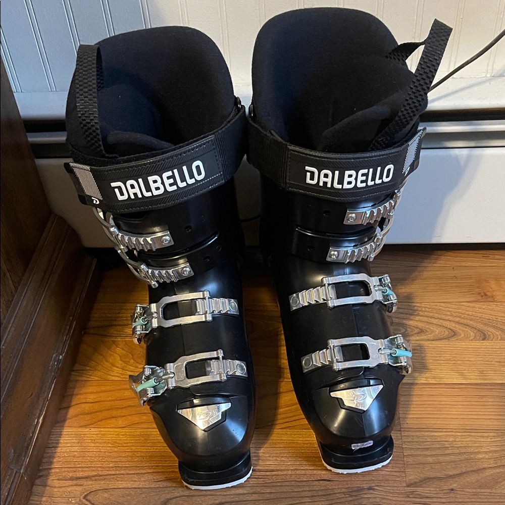Dalbello Black Alpine Ski Boots with Metal Buckles